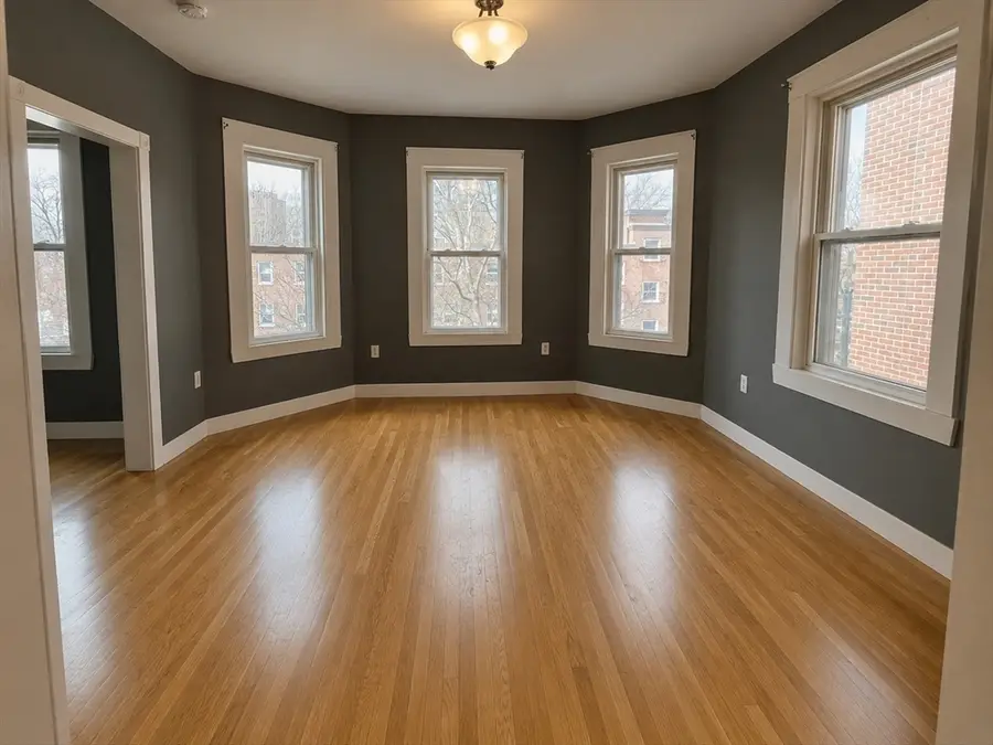 956 Cambridge St #3, Cambridge, MA 02141 - #3