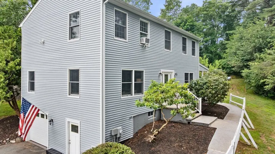 381 Linebrook Rd, Ipswich, MA 01938 - #2
