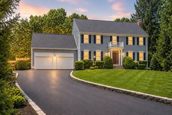 23 Piccadilly Way, Westborough, MA 01581