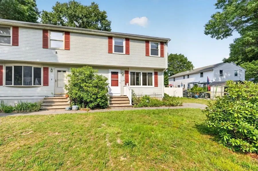 17 Pine Knoll Ln #B, Taunton, MA 02780 - #3