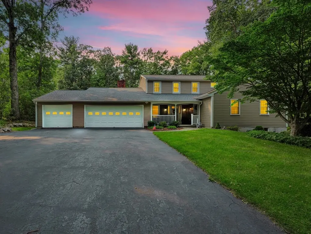 198 Meadow Wood Dr, Holden, MA 01520 - #1