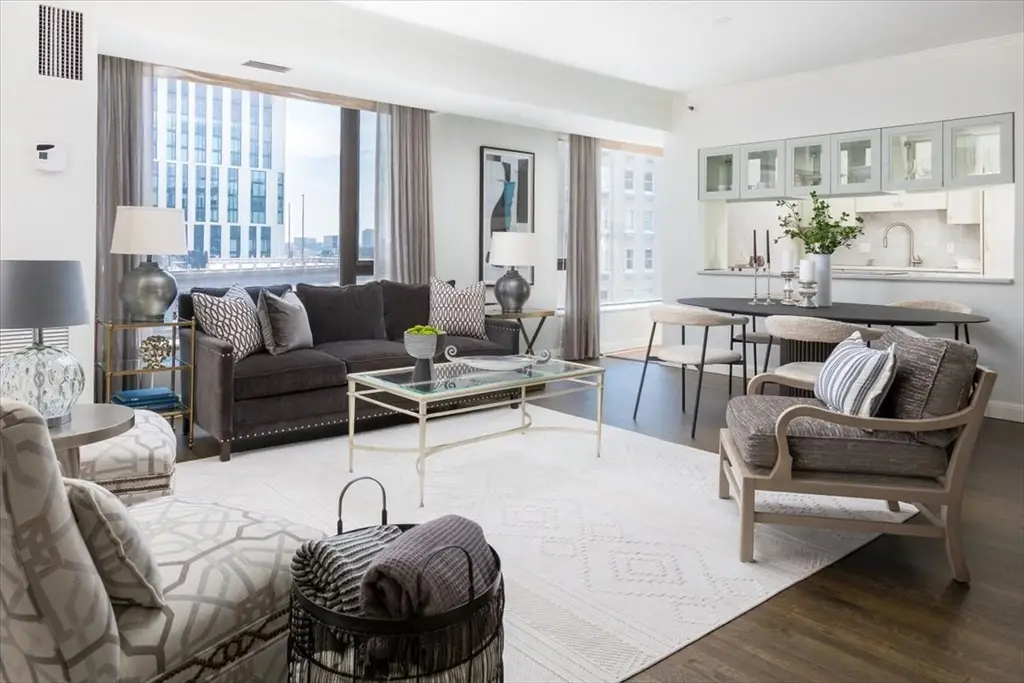 220 Boylston St #1010, Boston, MA 02116 - #1