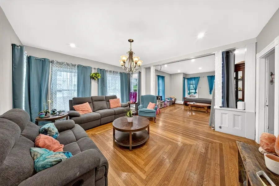 40 Lincoln Ave, Fall River, MA 02720 - #3