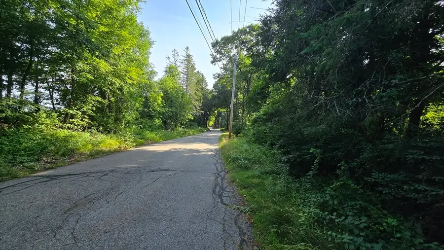 360 Grove St, Paxton, MA 01612 - #2