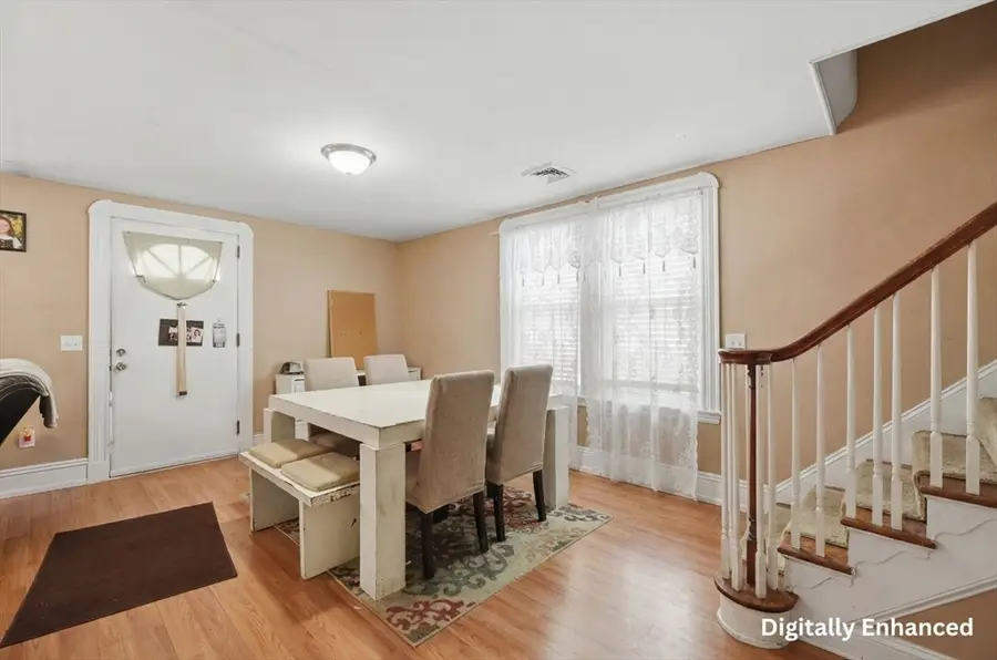 104 Stephen St, Dartmouth, MA 02748 - #3