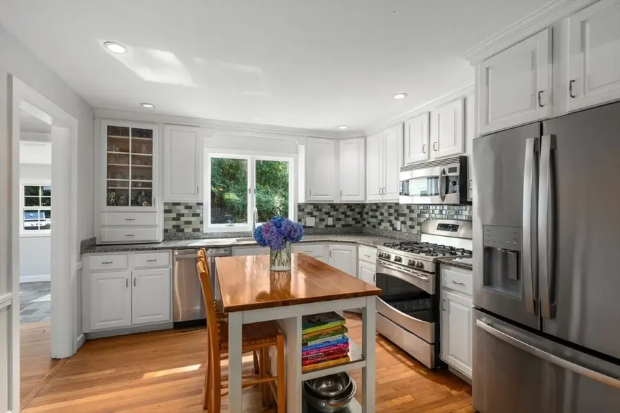 187 Hinckley Rd, Milton, MA 02186 - #3