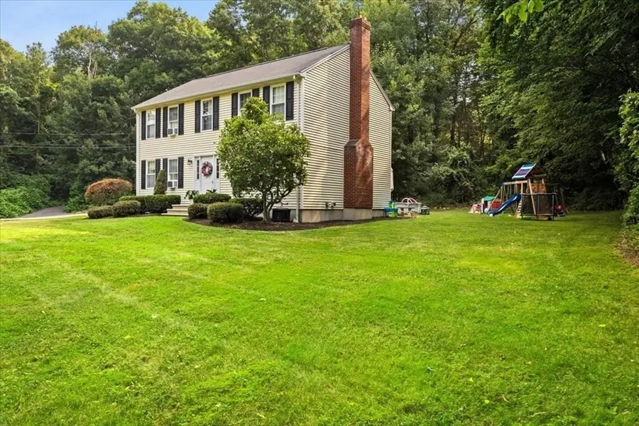 530 Chestnut Hill Road, Millville, MA 01529 - #2