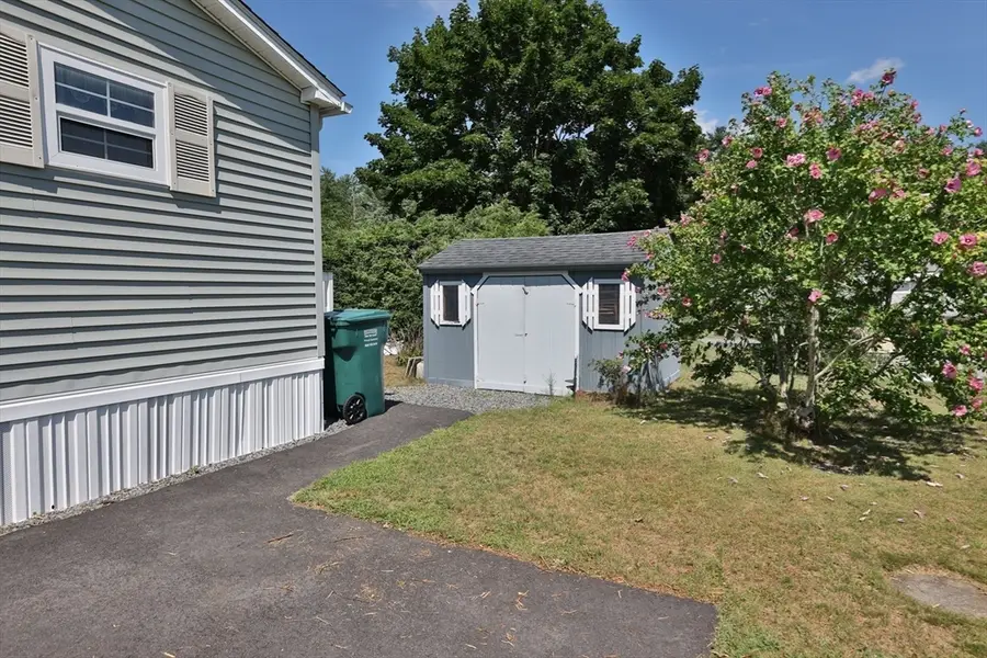 2 Douglas Dr, Carver, MA 02330 - #2