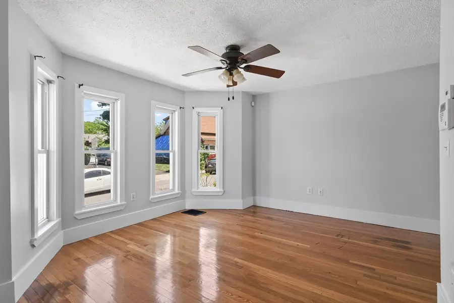 17 Tilton Ter, Lynn, MA 01902 - #3