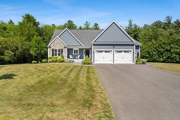 70 Cynthia Rd, Abington, MA 02351