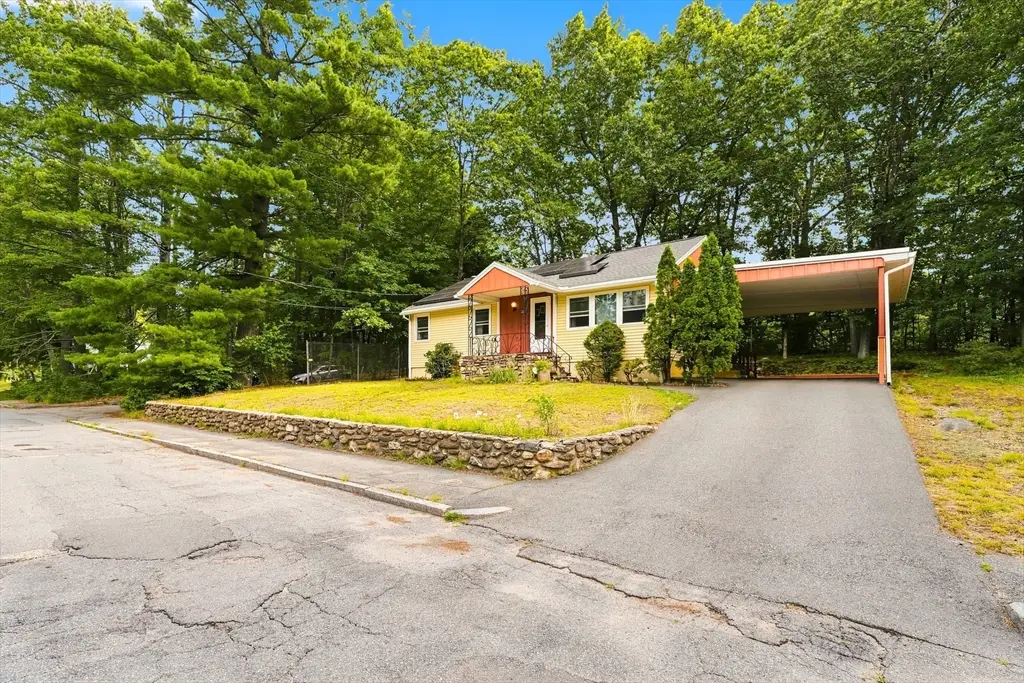 94 Causeway St, Fitchburg, MA 01420 - #1