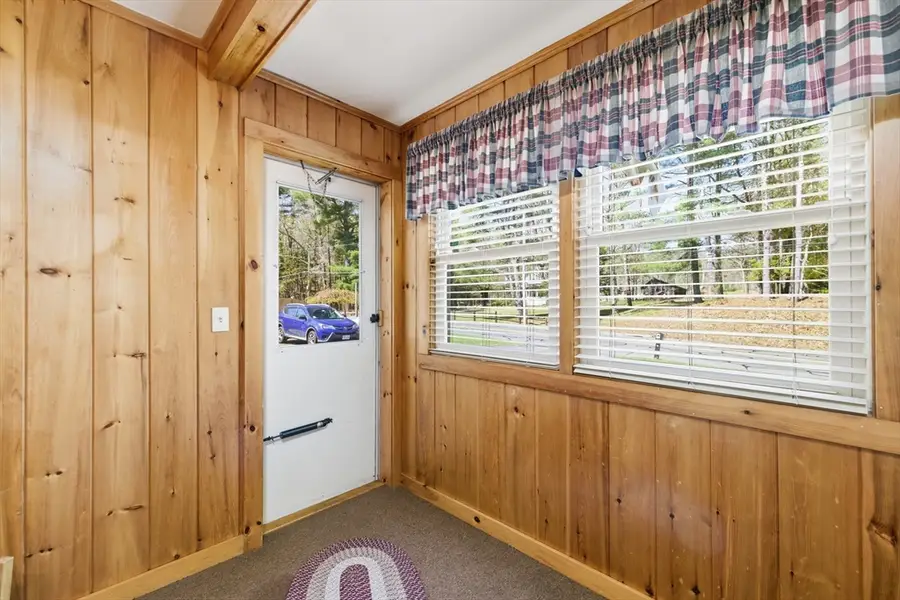 284 N Woodstock Rd, Southbridge, MA 01550 - #3