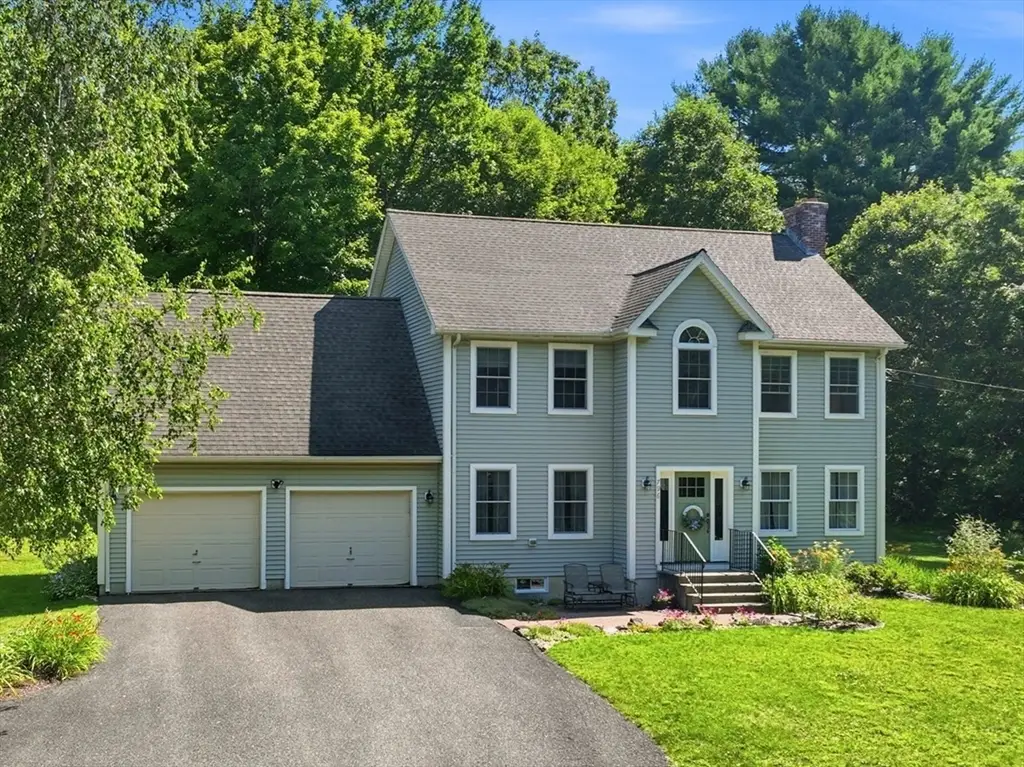 796 Federal St, Belchertown, MA 01007 - #1