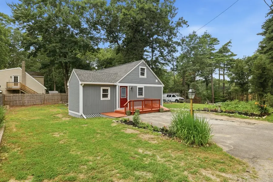 18 Fuller Ave, Lancaster, MA 01523 - #2
