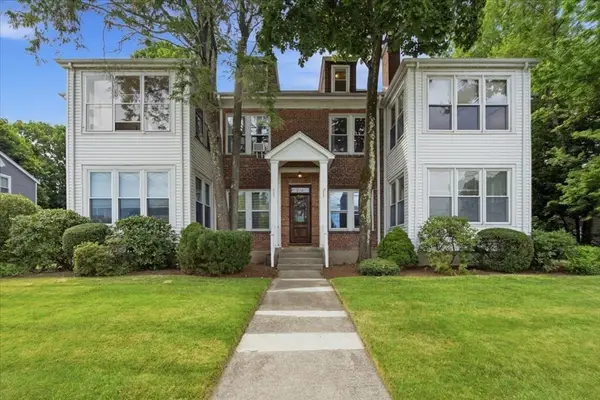 314 Newtonville Avenue #4, Newton, MA 02460