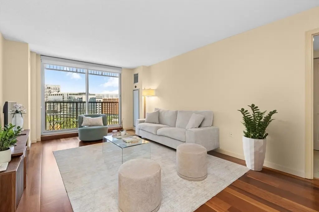 8-12 Museum Way #1625, Cambridge, MA 02141 - #1
