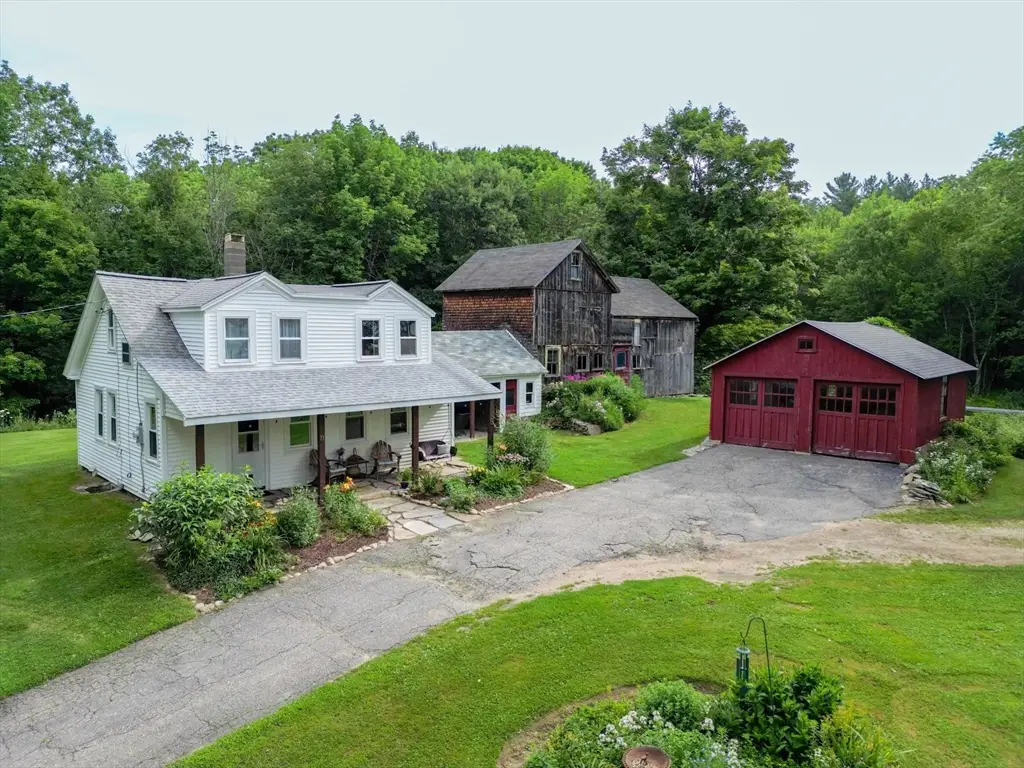 73 E Baylies Rd, Charlton, MA 01507 - #1