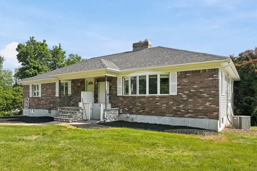 24 Uptack Rd, Groveland, MA 01834 - #3