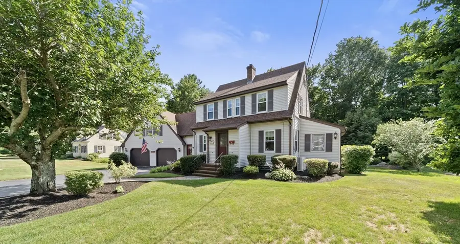 17 Perry Ave, Lynnfield, MA 01940 - #2