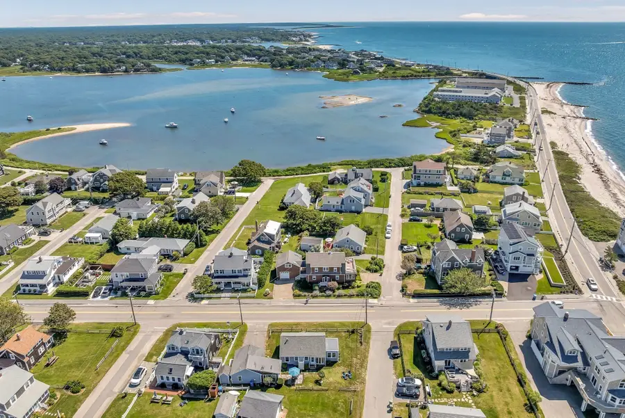 411 Maravista Ave, Teaticket, MA 02536 - #2
