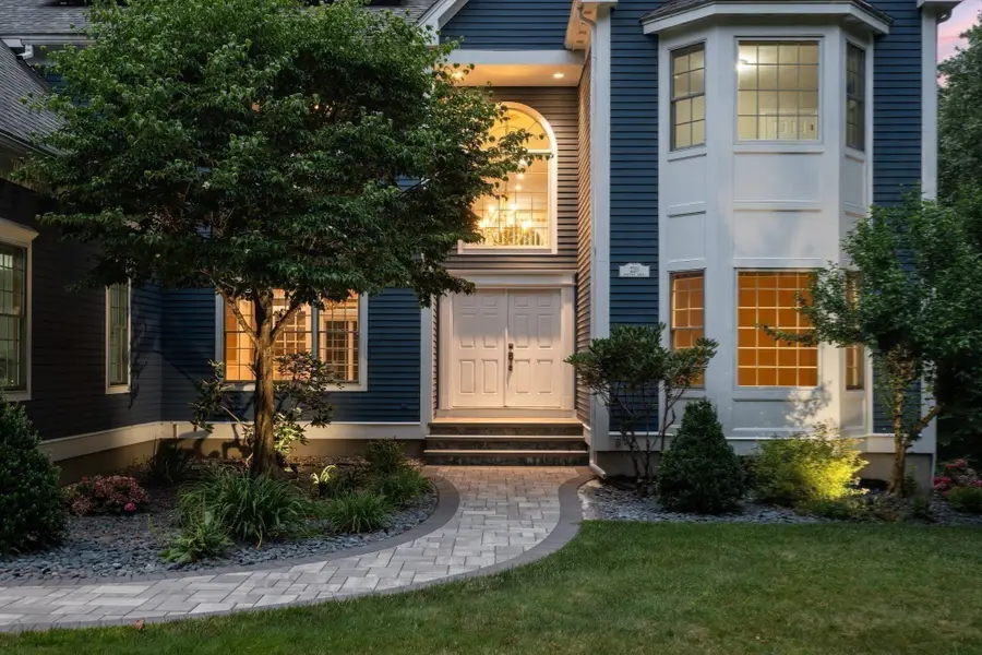 220 Newtown Road, Acton, MA 01720 - #3