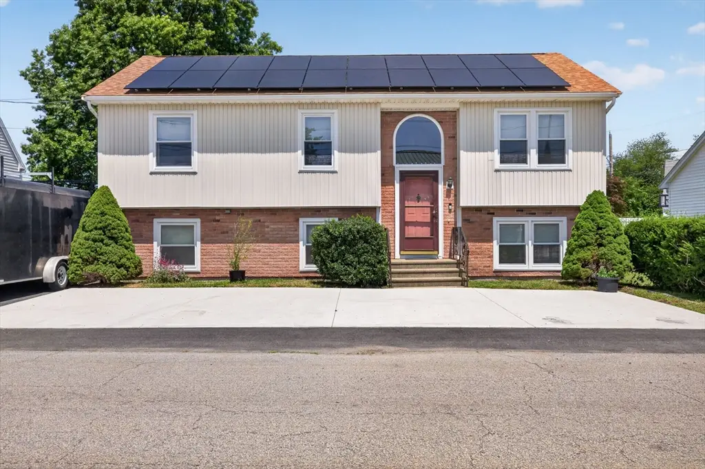 158 Amity St, Fall River, MA 02721 - #1