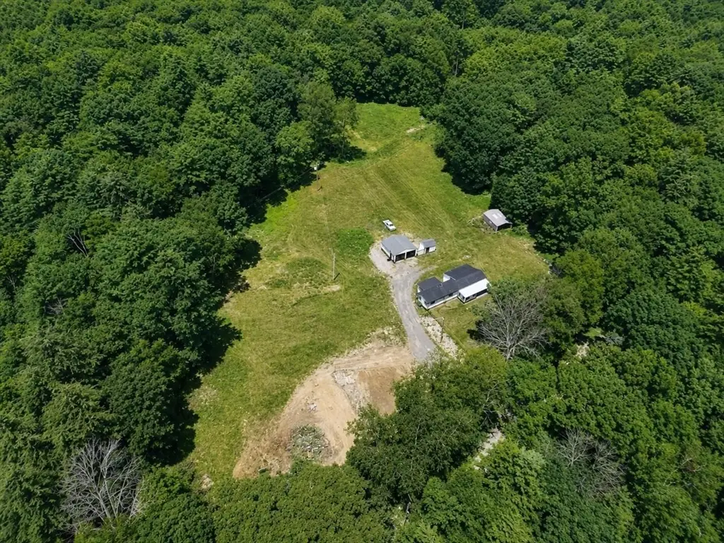 598-600 Old Dana Rd, Barre, MA 01005 - #1