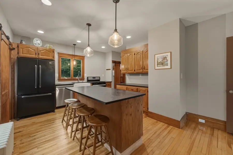 2 Biltmore Rd, Worcester, MA 01602 - #3
