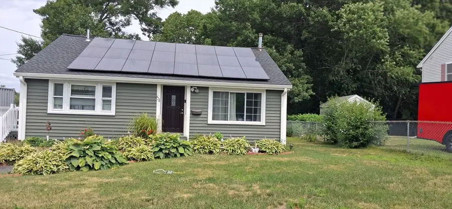 54 Carter St, Brockton, MA 02302 - #3