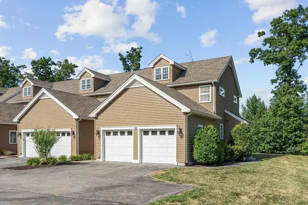 62 Terry Lane #62, Plainville, MA 02762