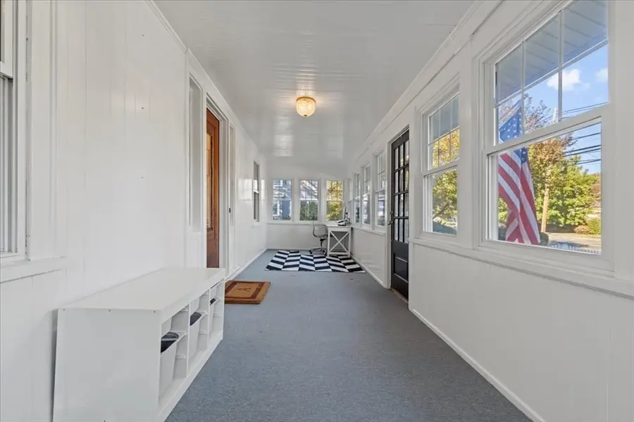 533 Chestnut Street, Needham, MA 02492 - #3