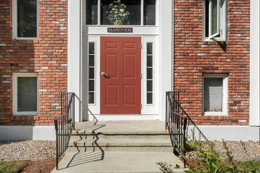 220 Bedford #5H, Bridgewater, MA 02324 - #2