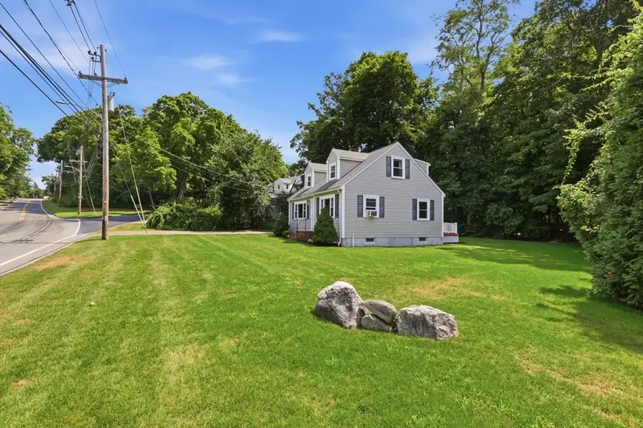 82 Central St., Andover, MA 01810 - #3