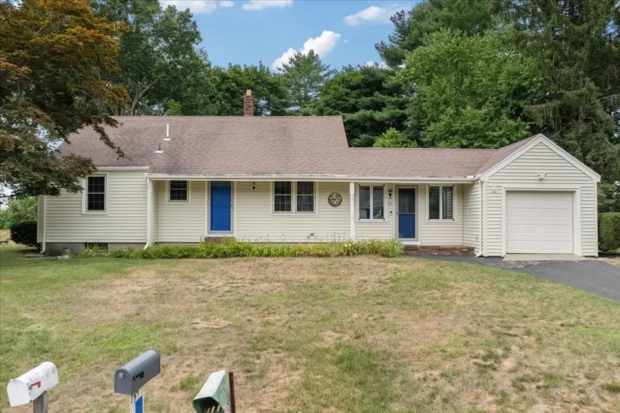 23 Meadow Brook Rd, Raynham, MA 02767 - #2