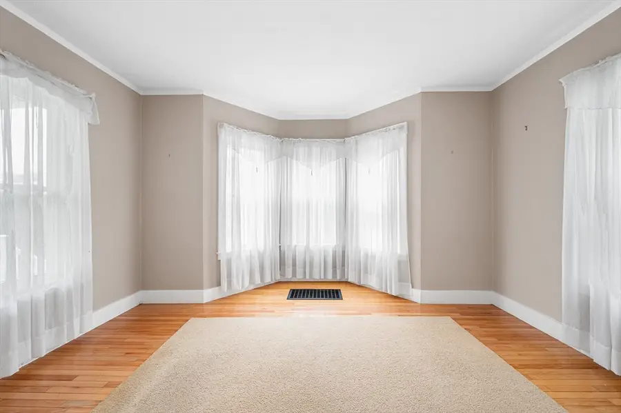 35 Nineteenth Street, Lowell, MA 01850 - #2
