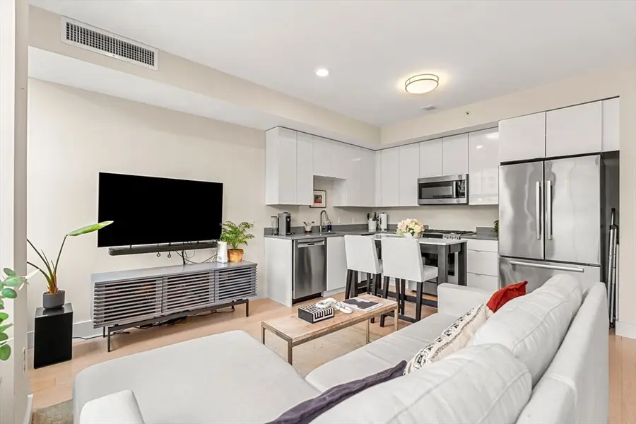 121 Portland St #609, Boston, MA 02114 - #3