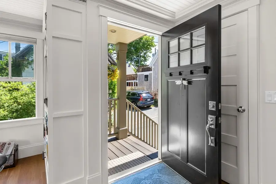 24 Cottage St, Provincetown, MA 02657 - #3