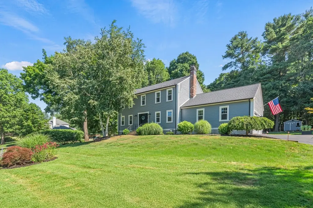 6 Lockewood Dr, Franklin, MA 02038 - #1