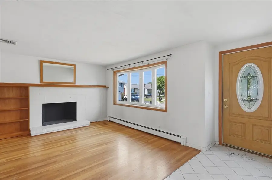 12 Bennett Rd, Watertown, MA 02472 - #3