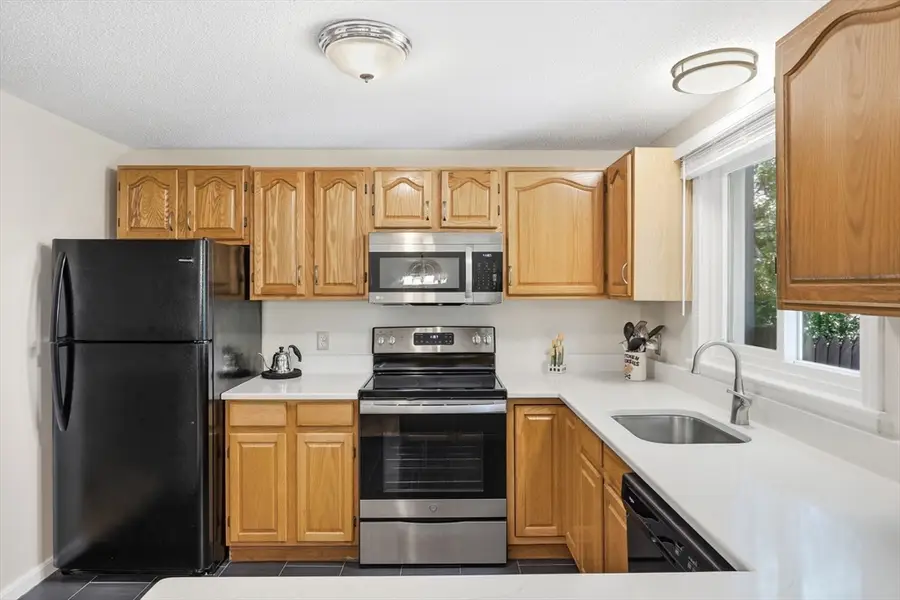 55 Littleton Rd #1B, Ayer, MA 01432 - #3