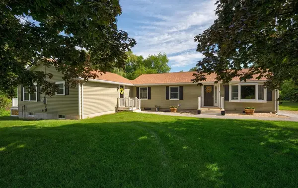 4 Mill Rd, Chelmsford, MA 01824