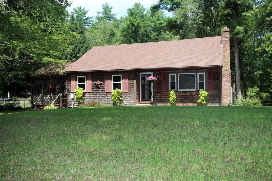 18 Chestnut Street, Middleboro, MA 02346 - #3