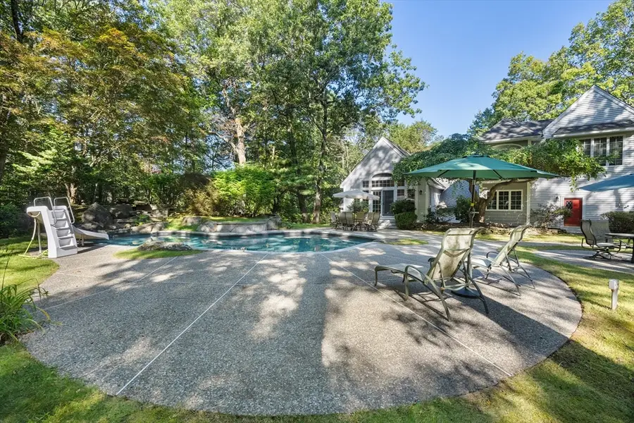 117 Castle Hill Rd, Windham, NH 03087 - #2
