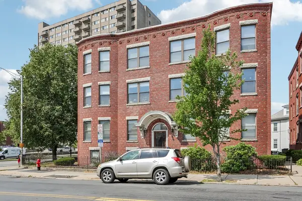 550 Main #5, Malden, MA 02148