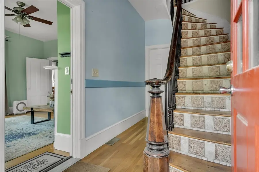 102 River St #2, Cambridge, MA 02139 - #2