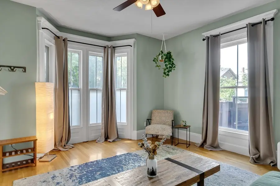 102 River St #2, Cambridge, MA 02139 - #3
