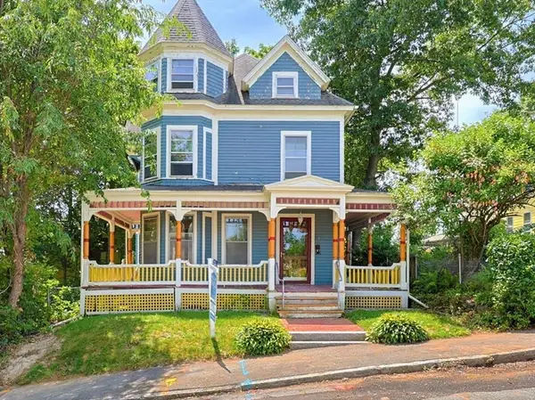 7 Baker, Worcester, MA 01603