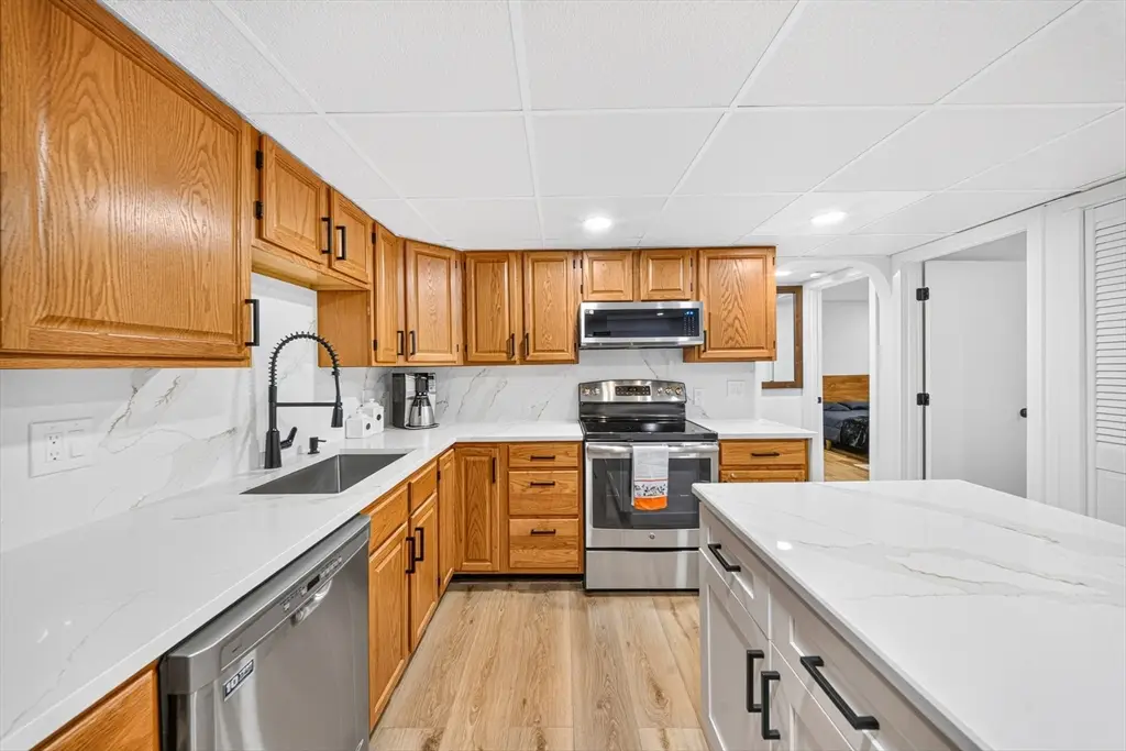 11 Shadowbrook Ln #22, Milford, MA 01757 - #1