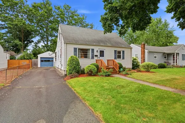 57 Arthur Street, Springfield, MA 01104