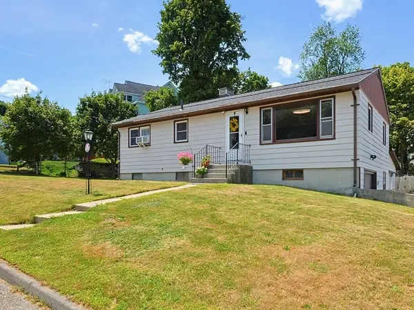 5 Rainville Ave, Fitchburg, MA 01420